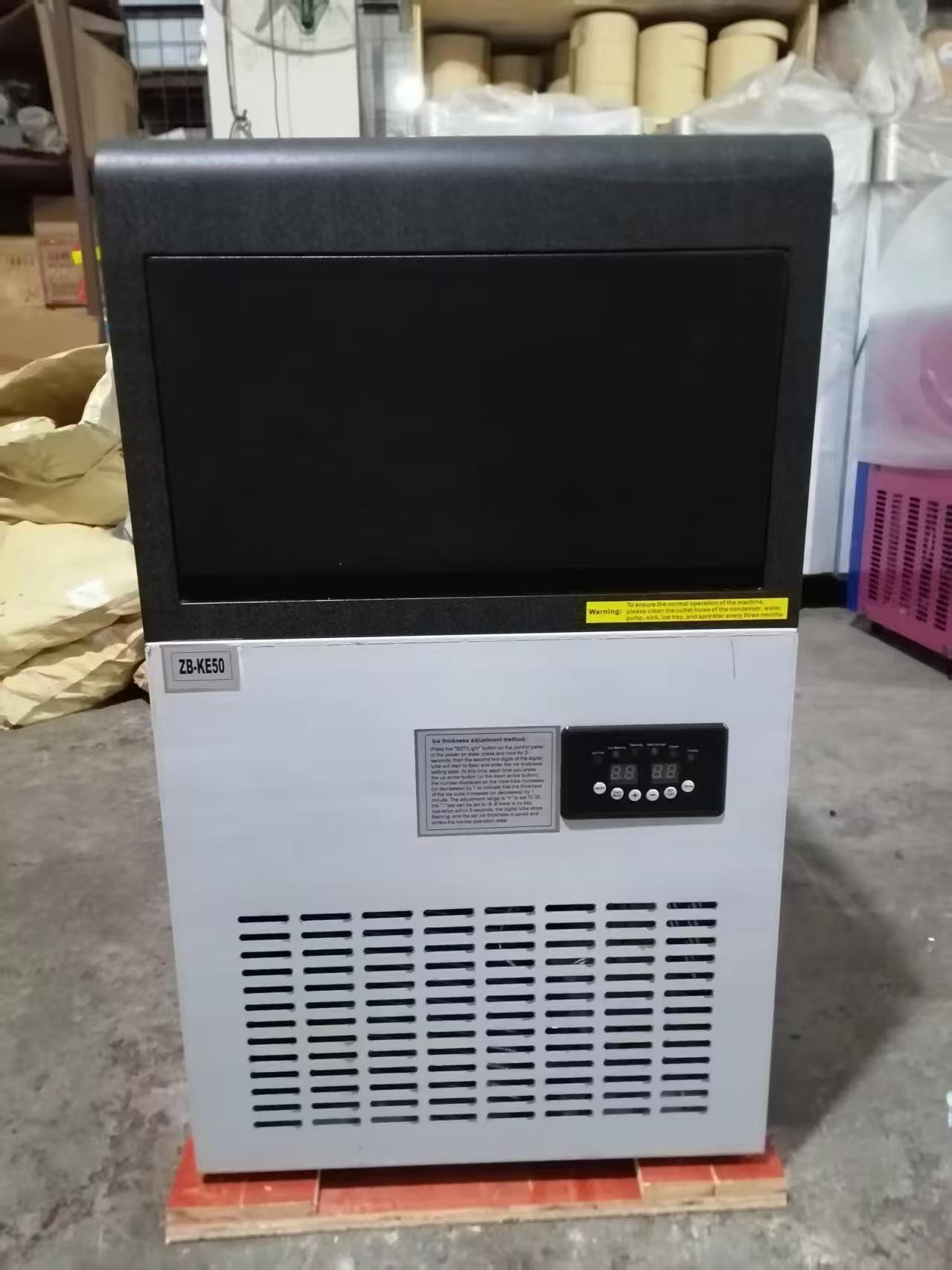 IPV-KE50 MAQUINA PARA HACER CUBOS DE HIELO HS 8418.69.99 - Imagen 3